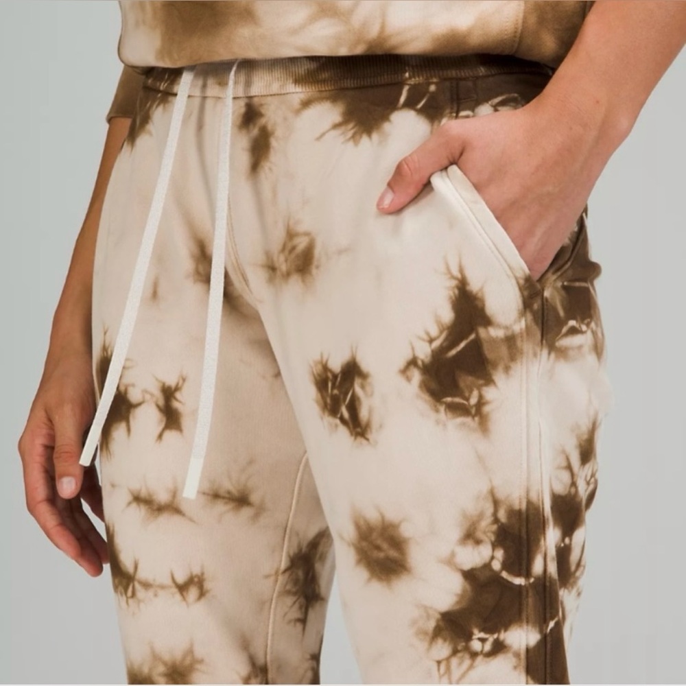 LULULEMON Warm Down Jogger Tie Dye Earth Day Sand Size 8